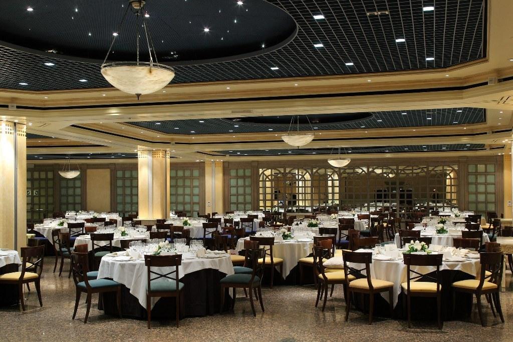 Hotel Palafox Zaragoza Eksteriør bilde The dining room
